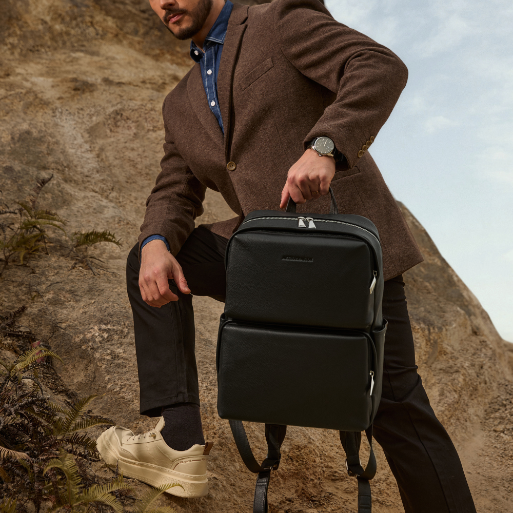 arthur-et-aston-thomas-sac-dos-cuir-noir-ordinateur image 1