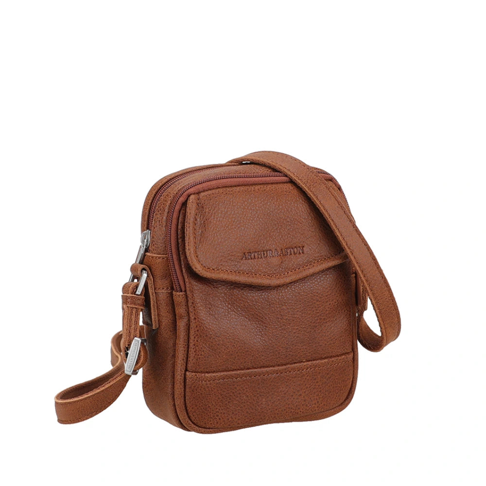 arthur-et-aston-owen-sac-travers-cuir-noir-homme image 7