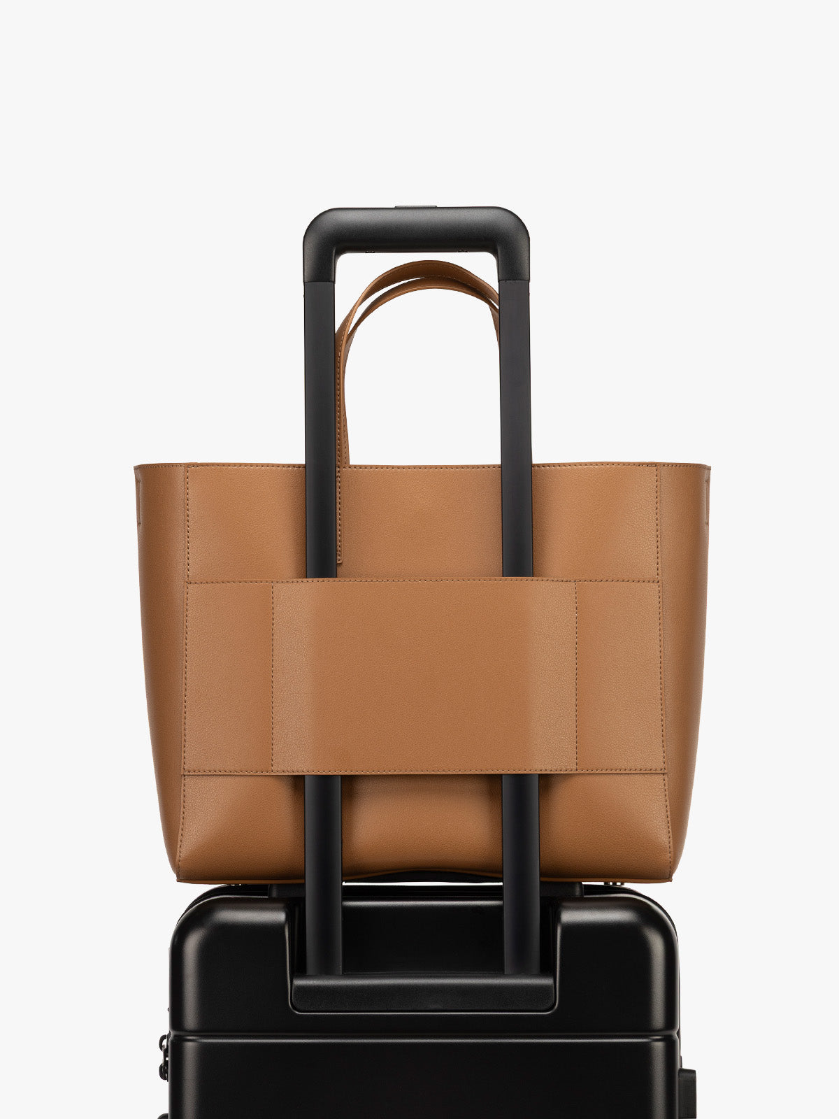 calpak-haven-tote-bag-ordinateur-15-pouces-mushroom-housse image 6