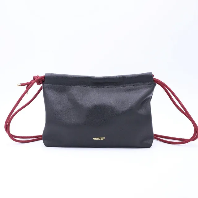 atelier-penso-lut-ce-sac-crossbody-cuir-noir-caviar image 1