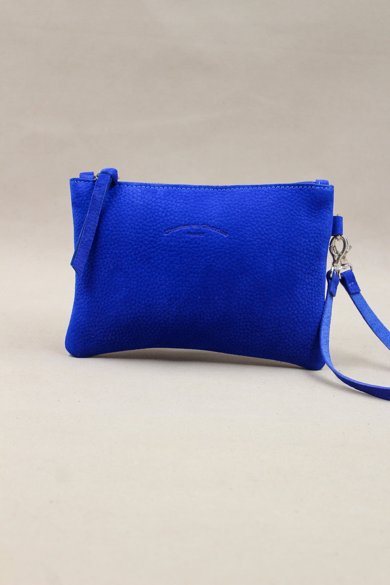 charles-et-charlus-trousse-cuir-nubuck-kaki-fabriqu-e-en-france image 4