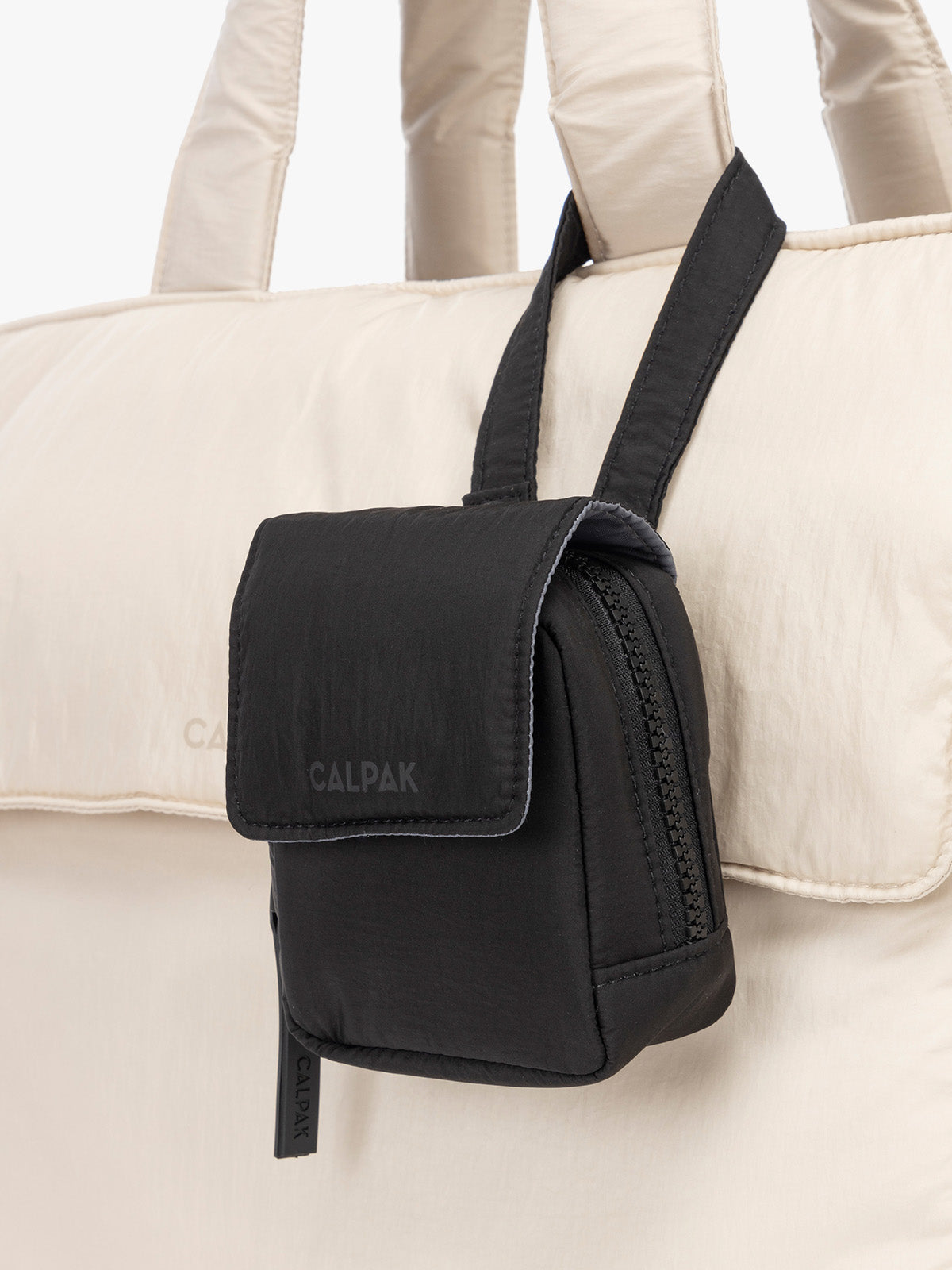 calpak-baby-pochette-t-tine-oatmeal-recycl-e image 3