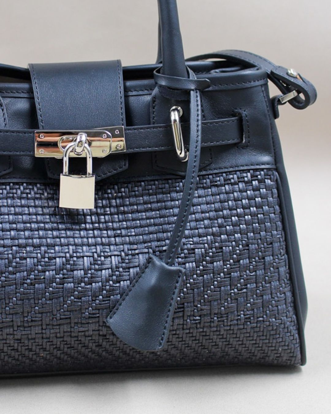 berthille-mini-vend-me-sac-cuir-marqueterie-tress image 3