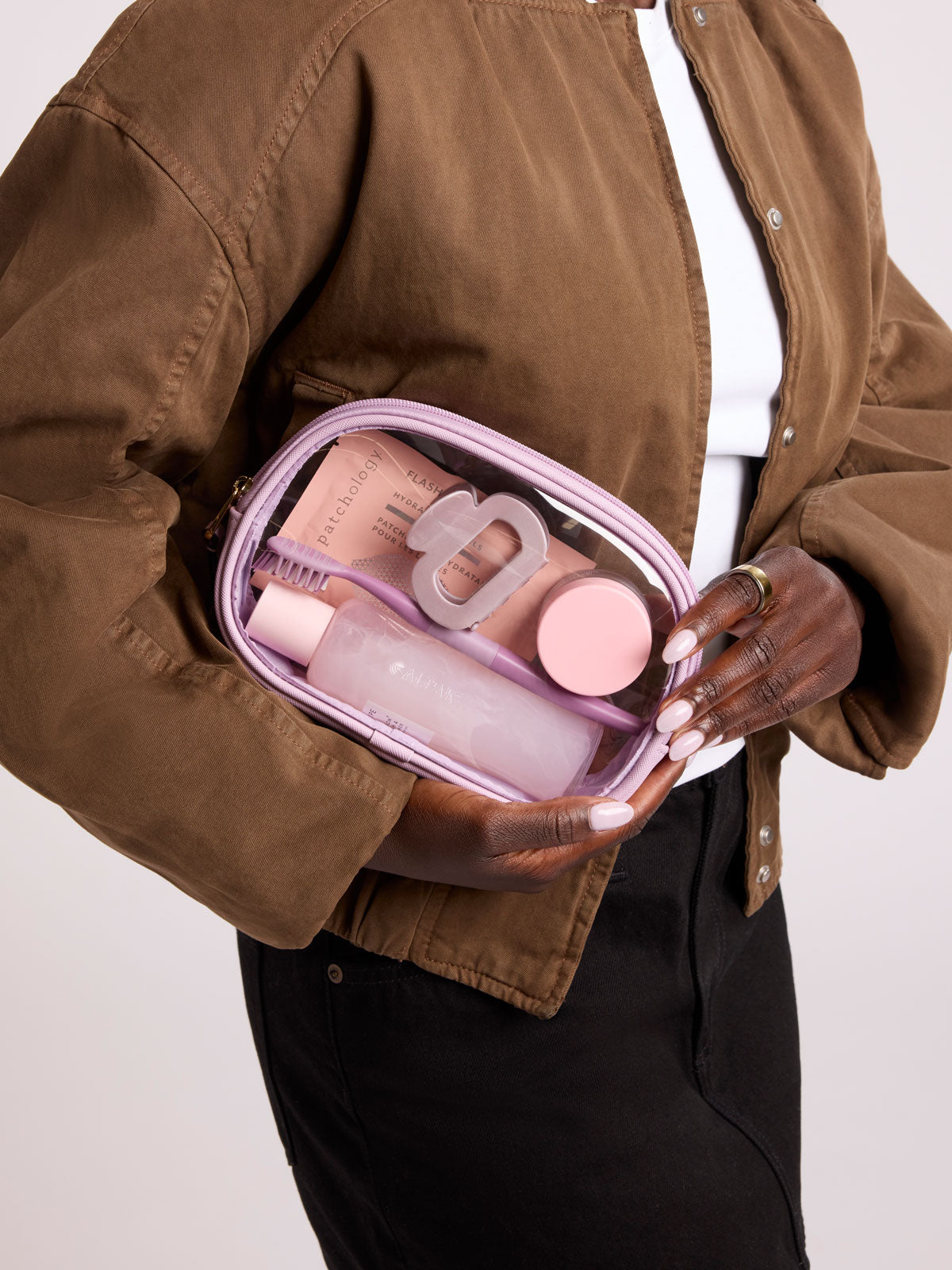 calpak-clear-quart-zip-pouch-trousse-transparente-noire image 2