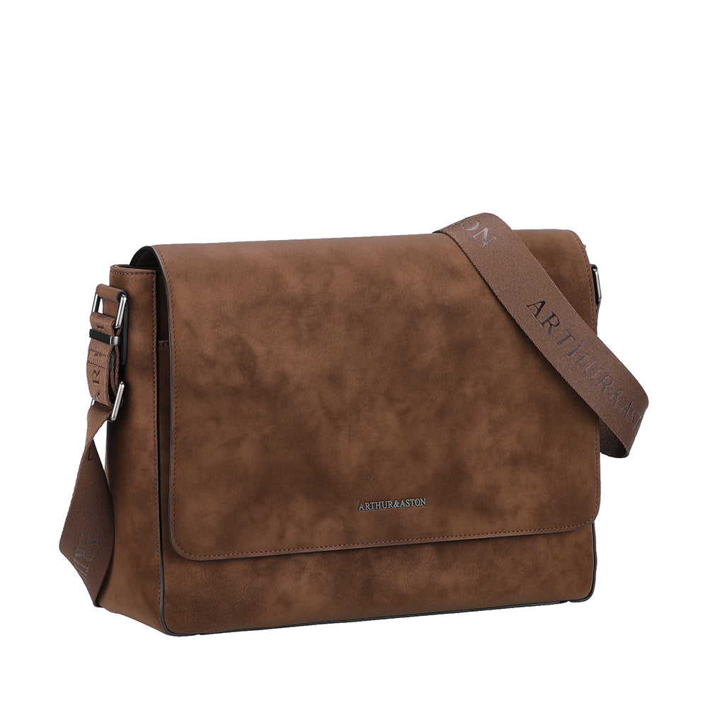 arthur-et-aston-misha-besace-cuir-ch-taigne-m image 2