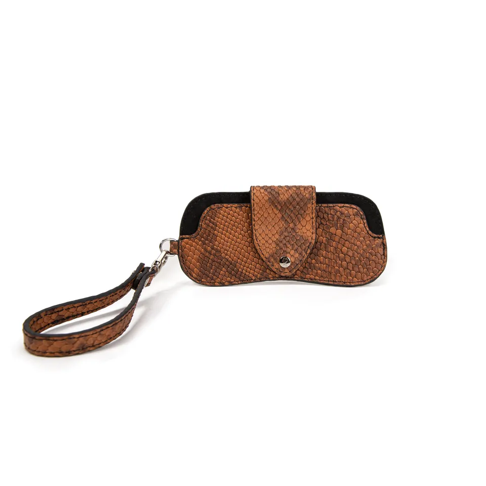 kate-lee-ecrin-tui-lunettes-cuir-camel-serpent image 1