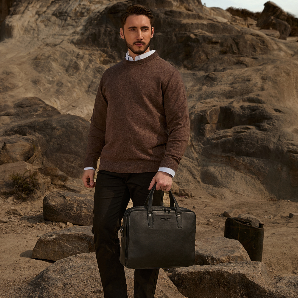 arthur-et-aston-l-on-porte-documents-cuir-noir-grand-format image 1
