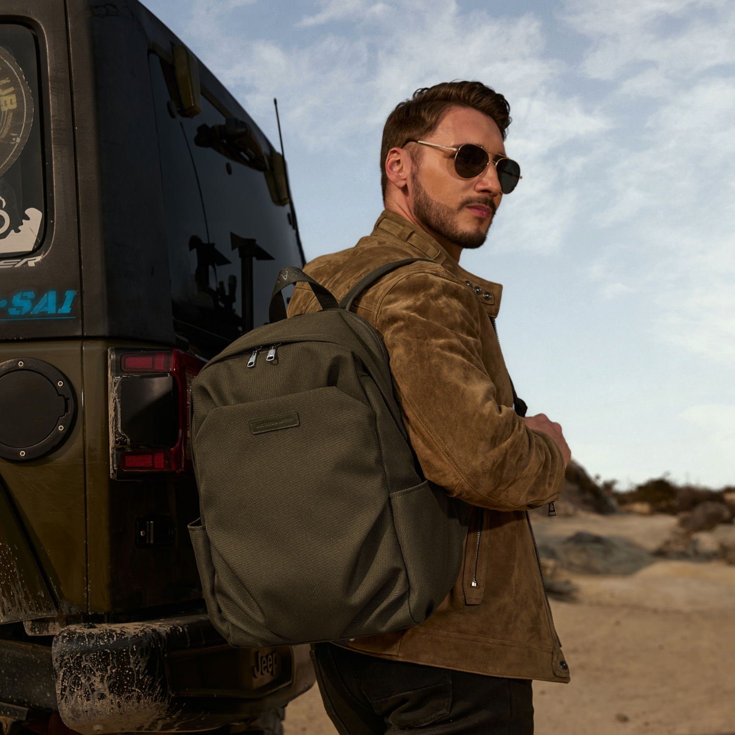 arthur-et-aston-jim-sac-dos-kaki-synth-tique-business image 3