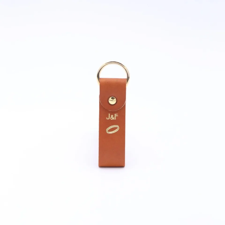 atelier-penso-mariage-porte-cl-s-cuir-personnalis-whisky image 1