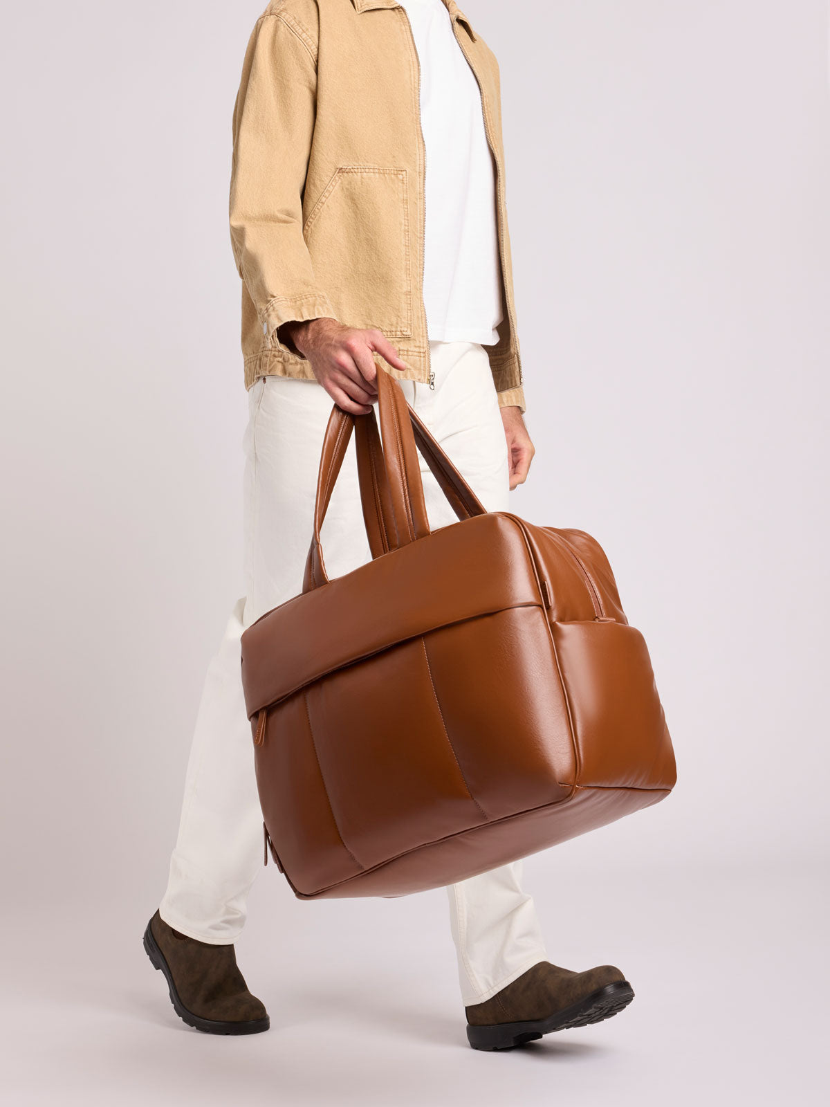 calpak-luka-large-duffel-sac-voyage-vegan-noir-42l image 2