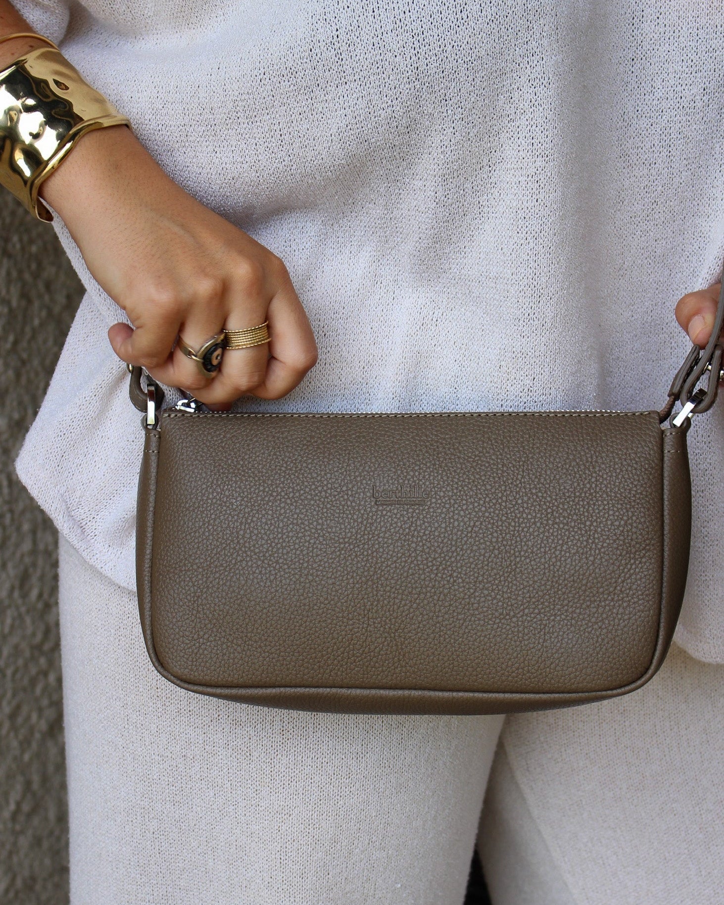 berthille-berthe-pochette-bandouli-re-cuir-cuero-23-cm image 6