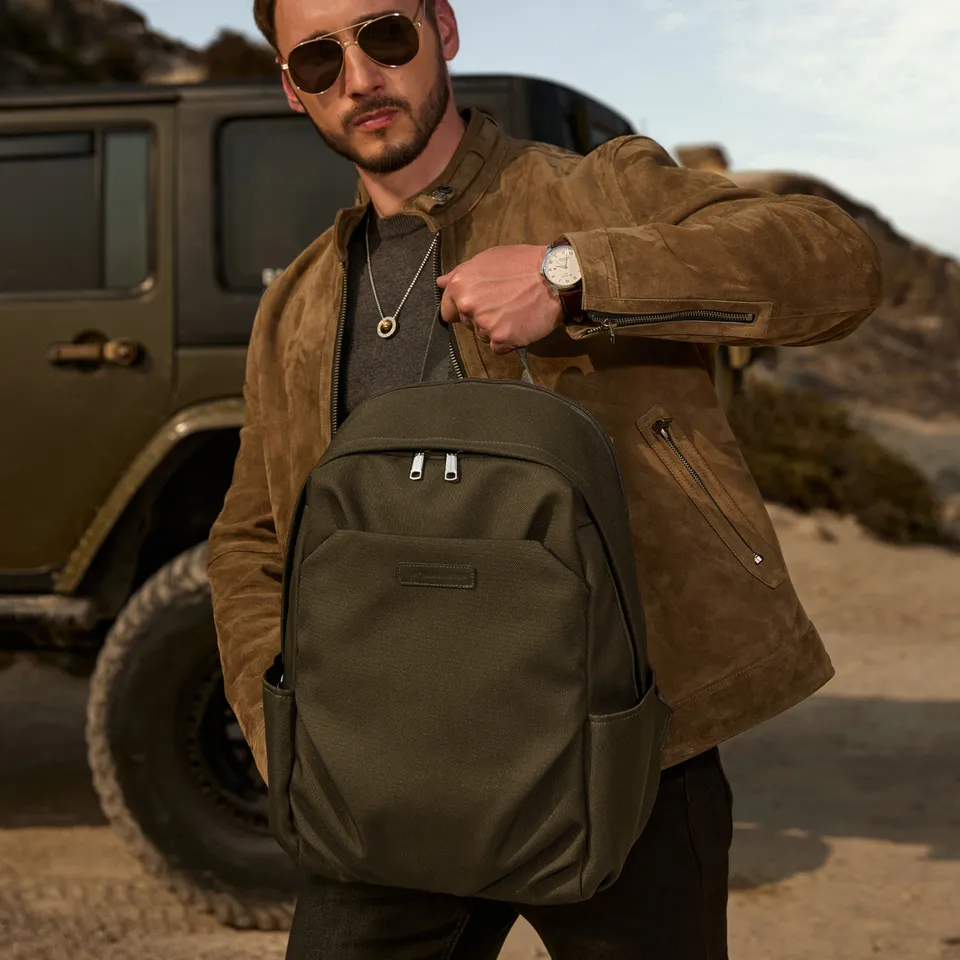 arthur-et-aston-jim-sac-dos-kaki-synth-tique-business image 1