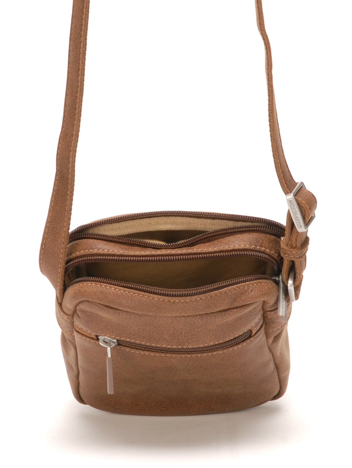 arthur-et-aston-cristiano-sacoche-cuir-marron image 5