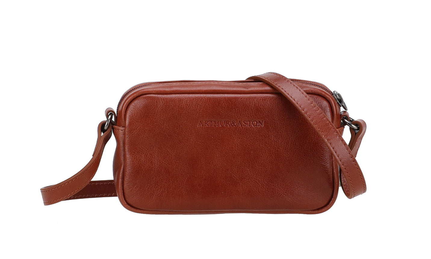 arthur-et-aston-edith-s-sac-travers-cuir-marron image 1