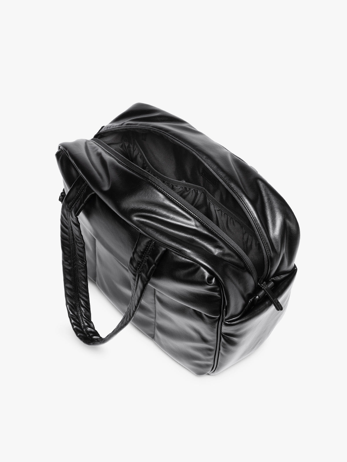 calpak-luka-duffel-vegan-leather-sac-week-end-cerise image 8