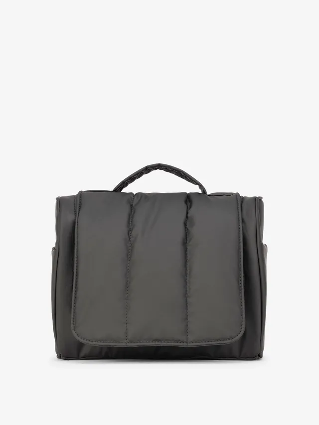 calpak-luka-trousse-de-toilette-suspendue-glazed-dark-cherry image 1