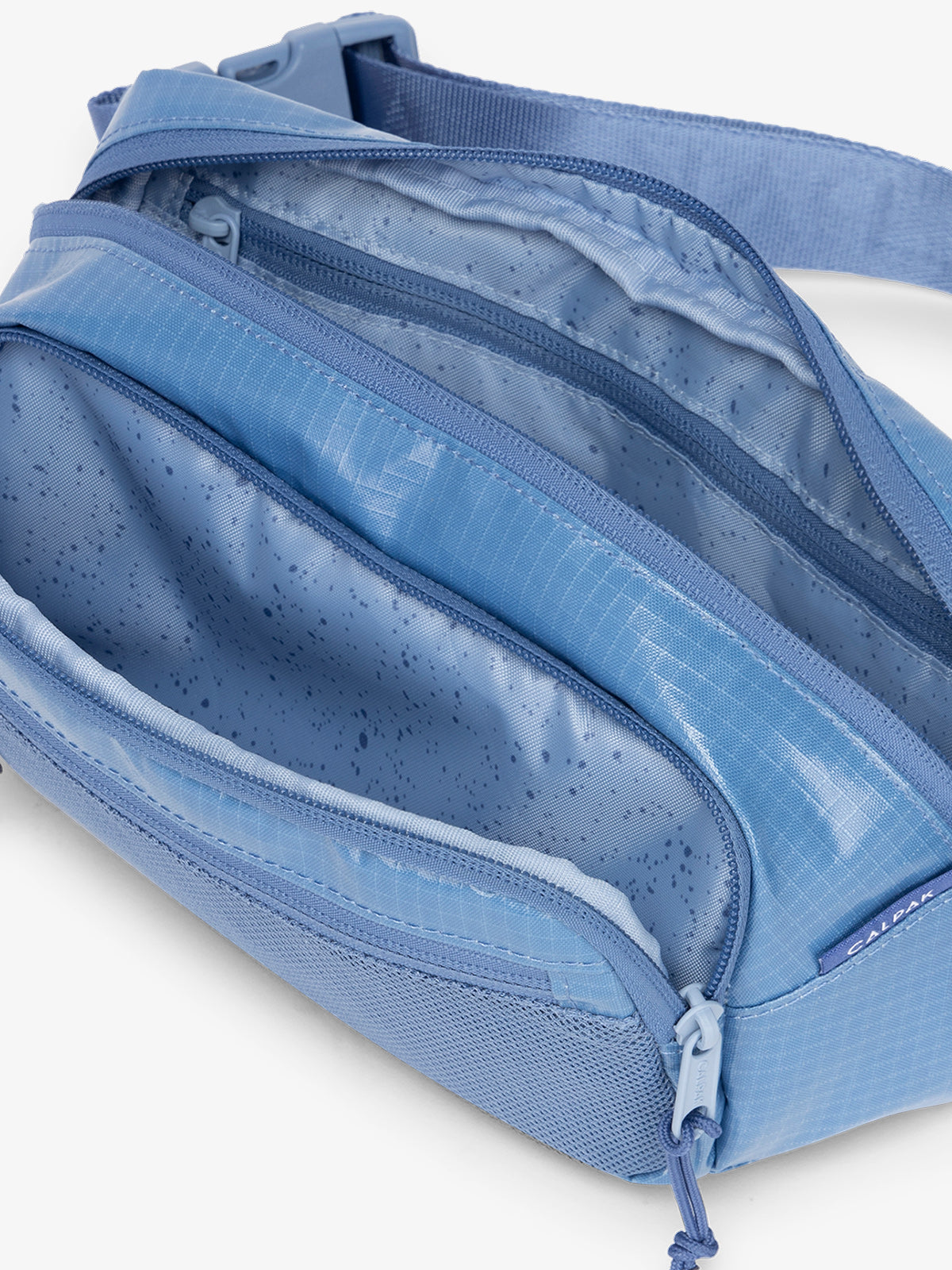 calpak-terra-sac-banane-sling-juniper-nylon-recycl image 5