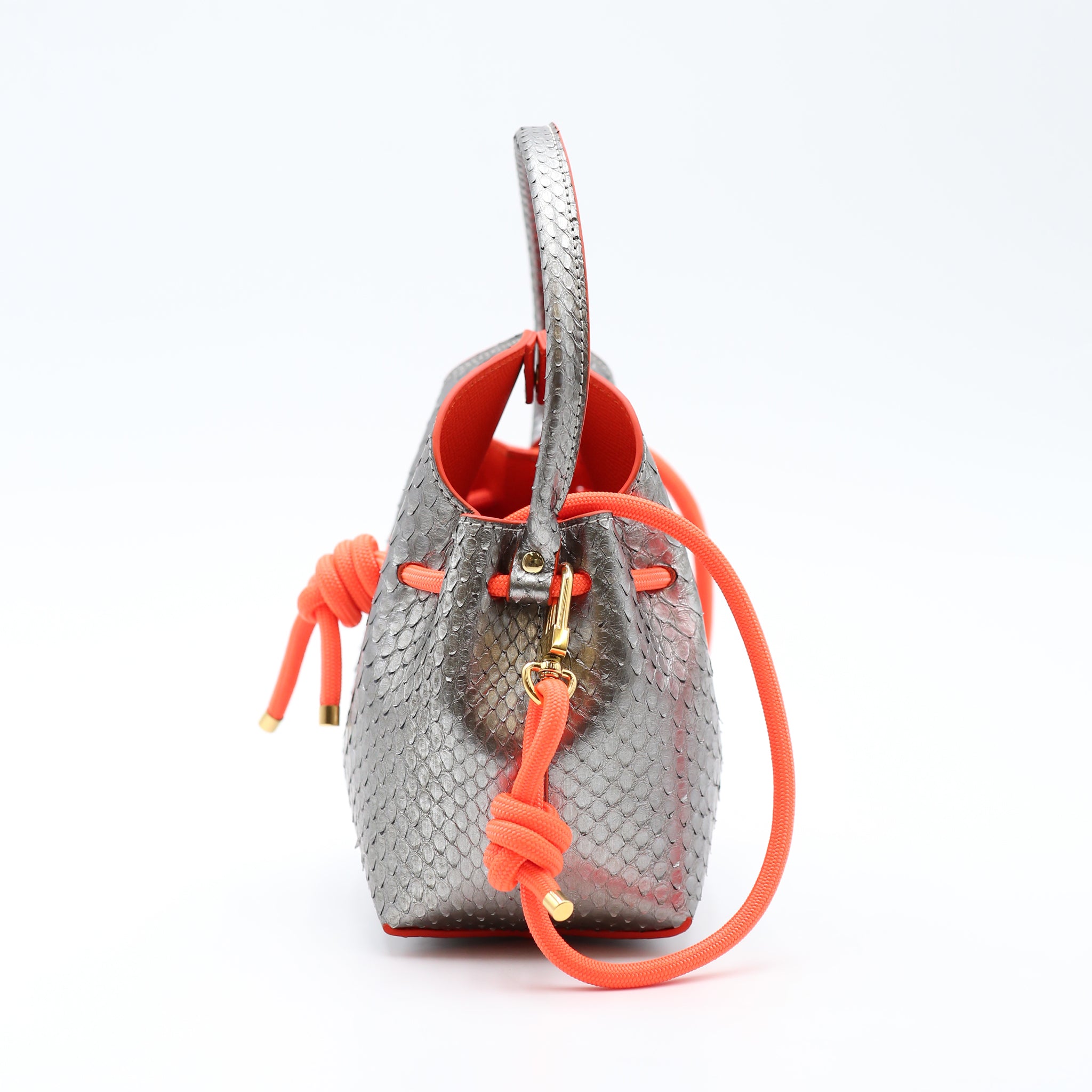 atelier-penso-mini-bucket-sac-seau-cuir-python-silver-magma image 3