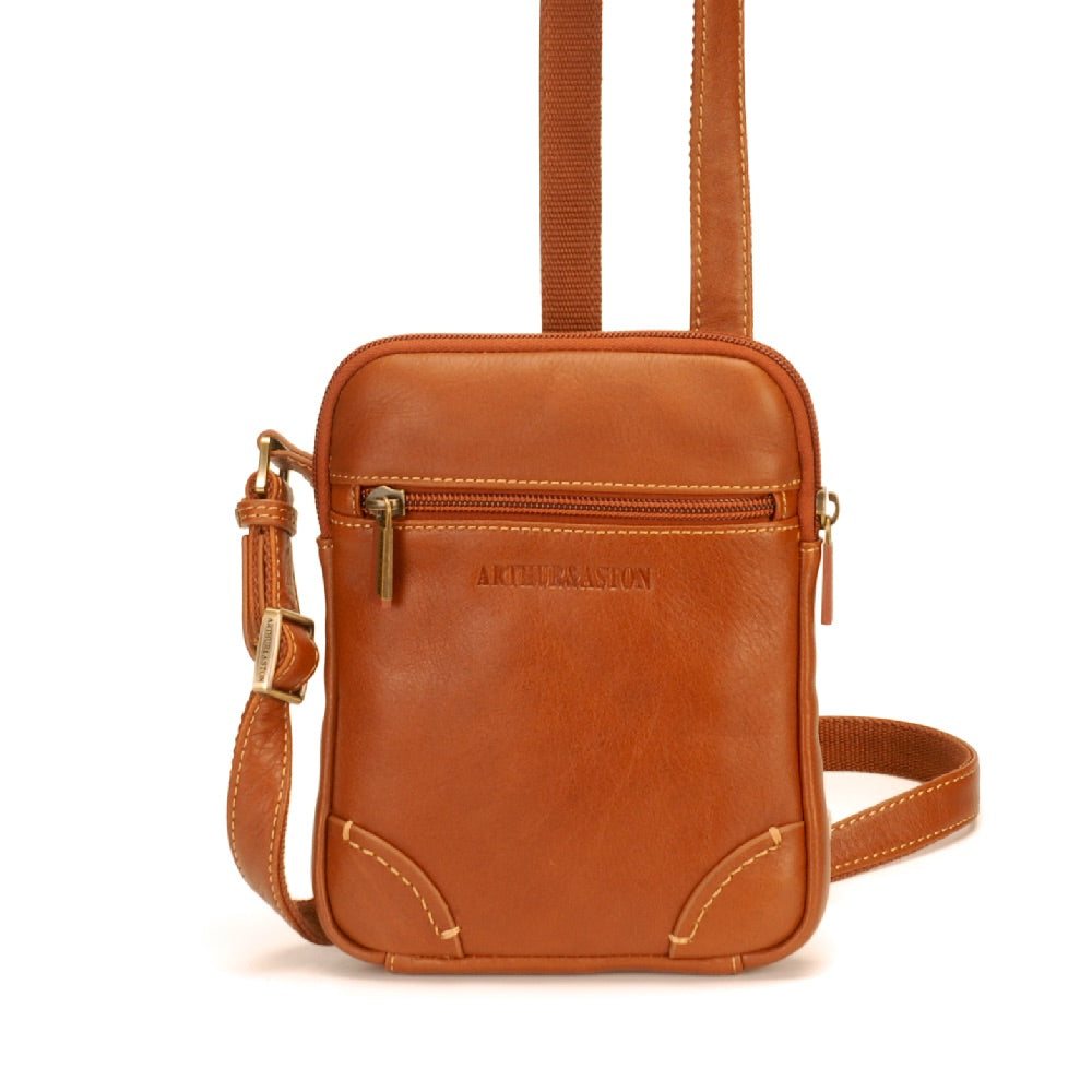 arthur-et-aston-paul-sac-travers-cuir-cognac-extra-plat image 6