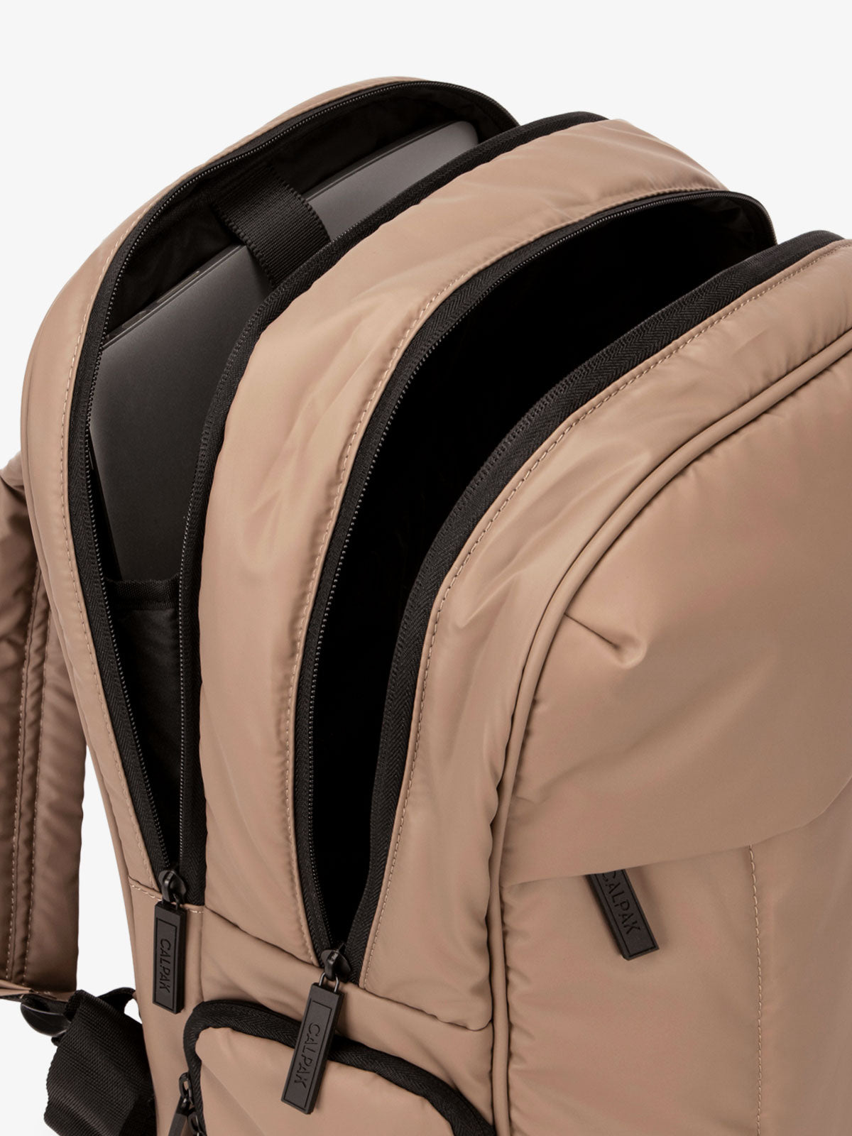 calpak-luka-sac-dos-ordinateur-17-pouces-matte-black image 3