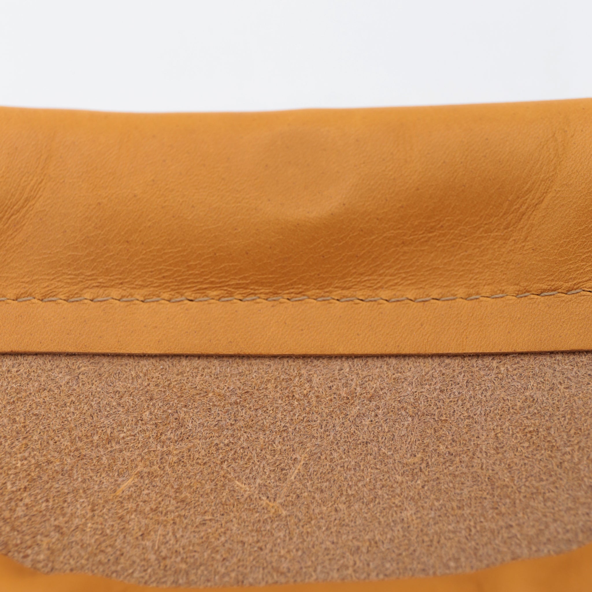 atelier-penso-lut-ce-sac-crossbody-cuir-moutarde image 5