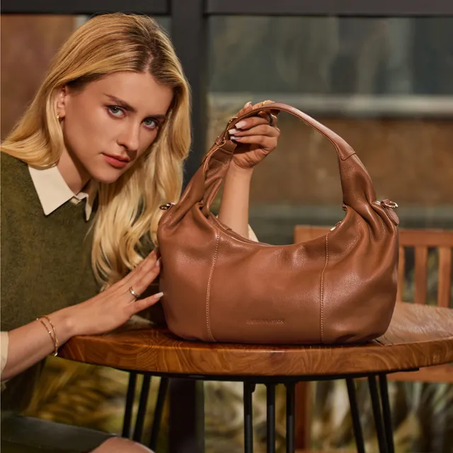 arthur-et-aston-bonnie-sac-paule-cuir-ch-taigne-39-cm image 1
