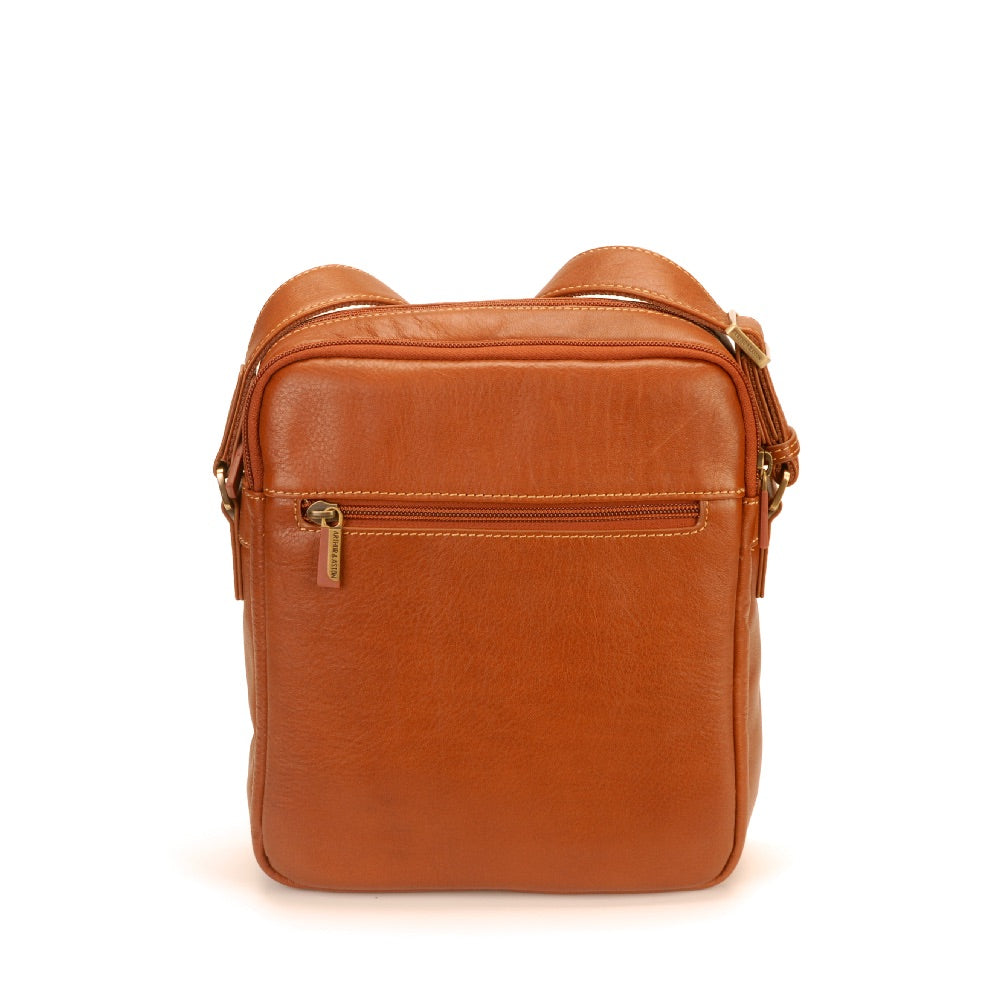arthur-et-aston-paul-sac-travers-cuir-ch-taigne-tablette image 8