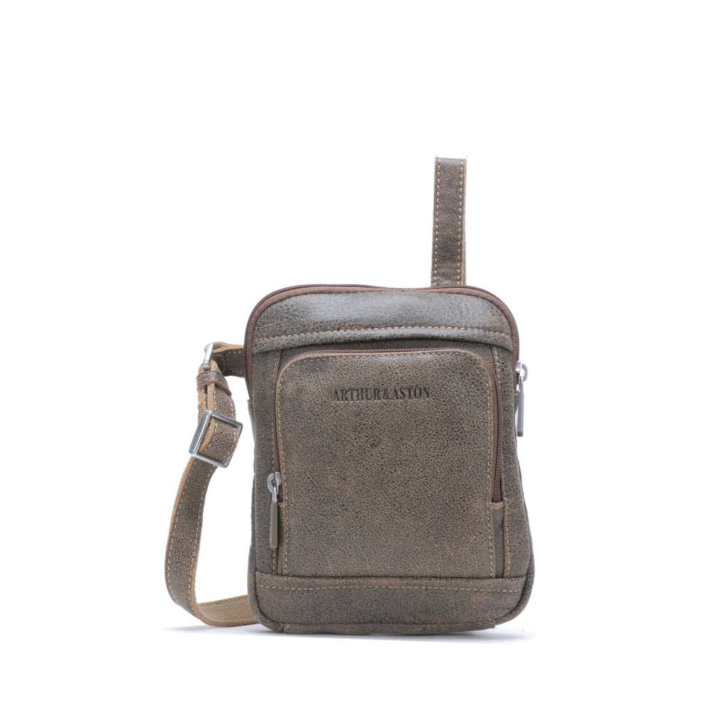 arthur-et-aston-cristiano-sacoche-holster-cuir-noir-destroy image 5