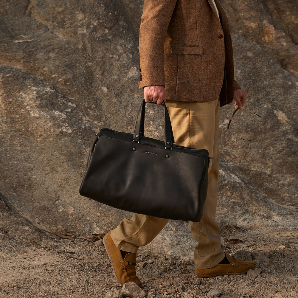 arthur-et-aston-danny-sac-voyage-cuir-noir-50-cm image 3