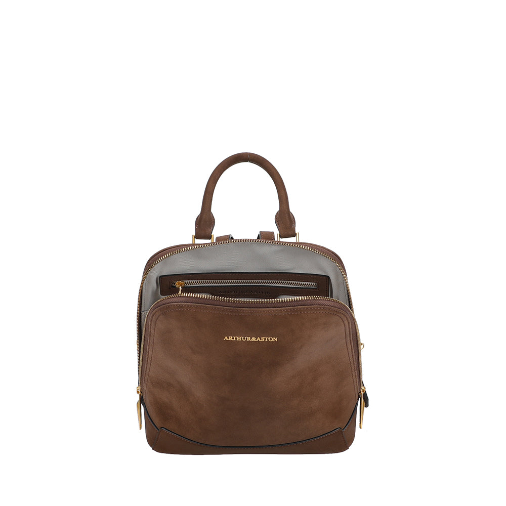 arthur-et-aston-madelena-grand-sac-dos-cuir-noir image 8