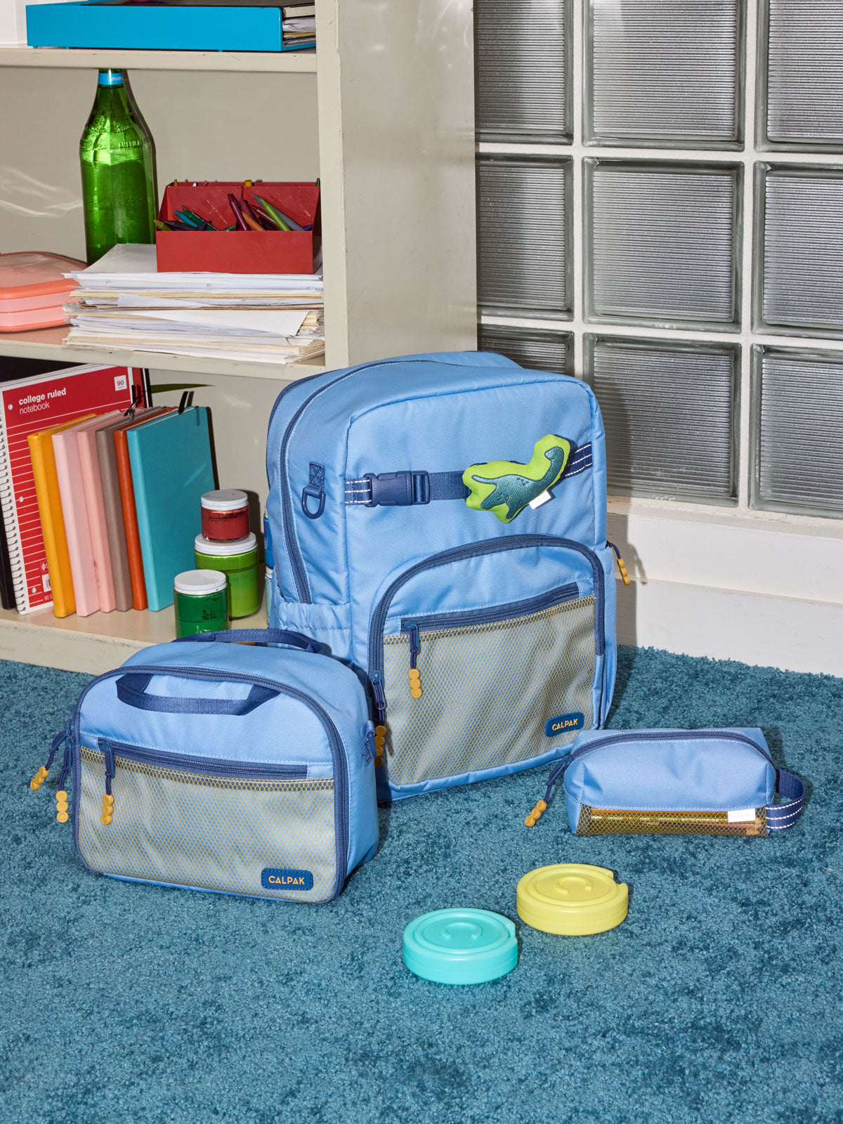 calpak-kids-large-backpack-sac-dos-enfant-vert-8-12-ans image 8