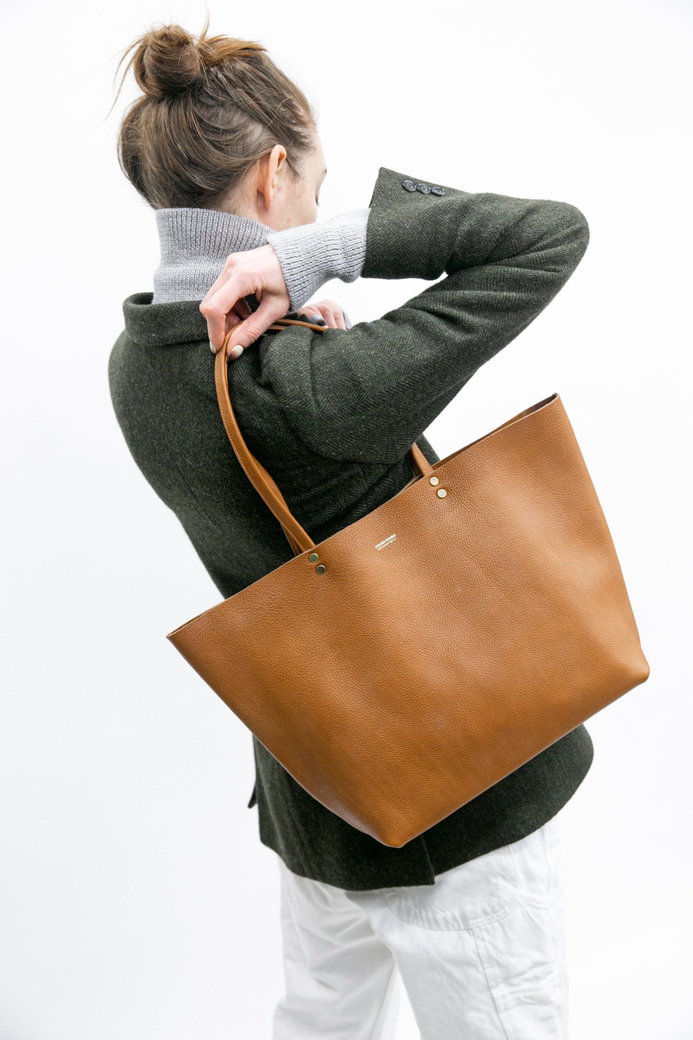 atelier-penso-cici-sac-cabas-cuir-tabac-ordinateur image 8