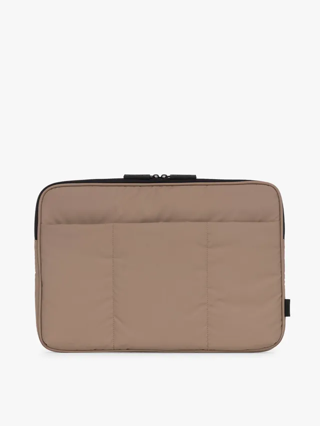 calpak-luka-17-housse-ordinateur-chocolat-matelass-e image 1
