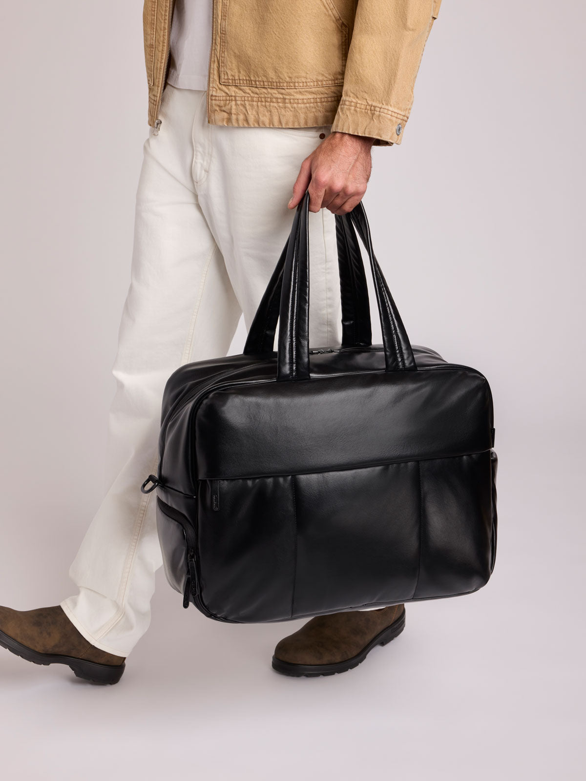 calpak-luka-large-duffel-sac-voyage-vegan-noir-42l image 8