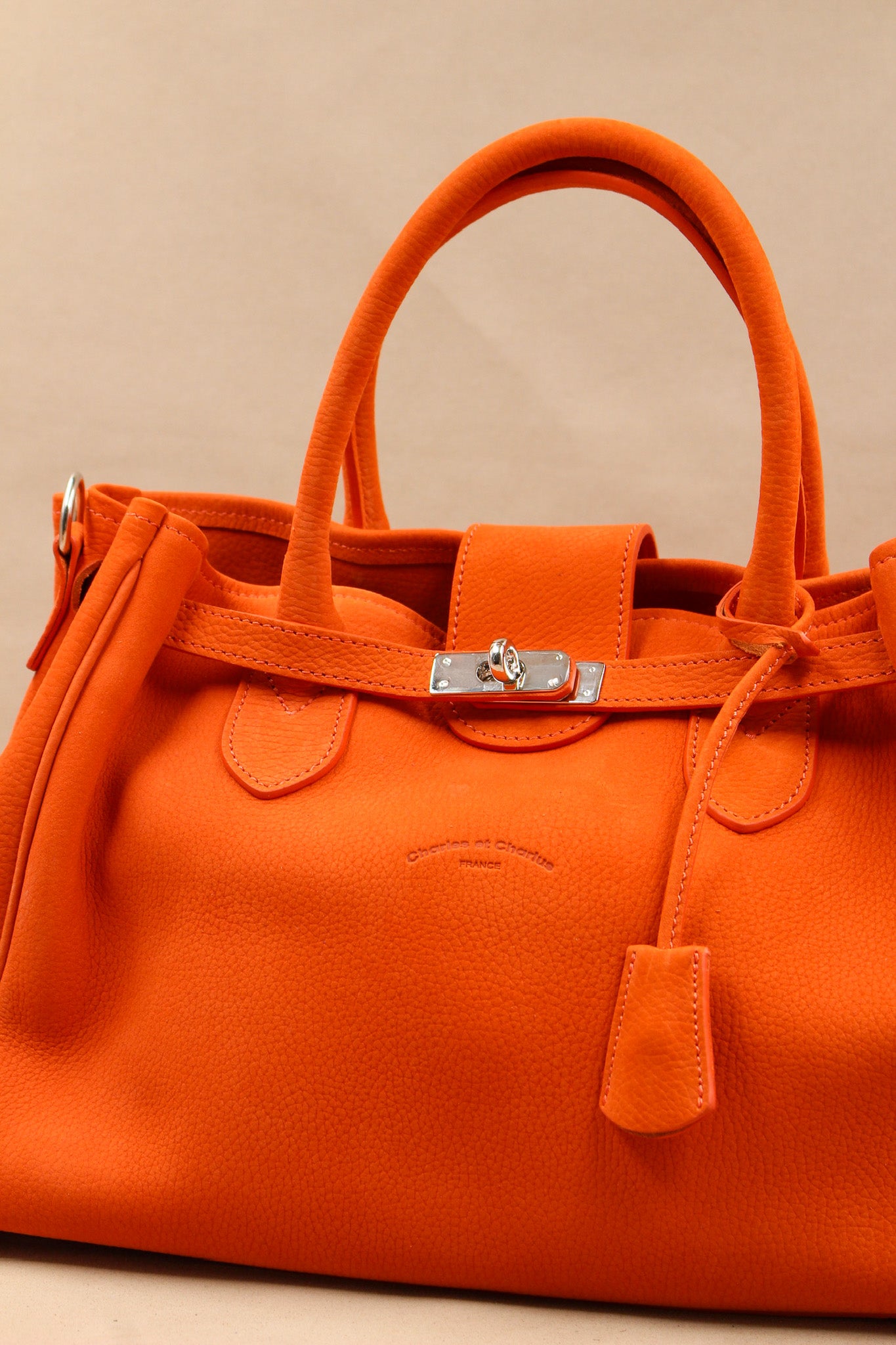 charles-et-charlus-riviera-sac-cuir-nubuck-orange-36-cm image 3