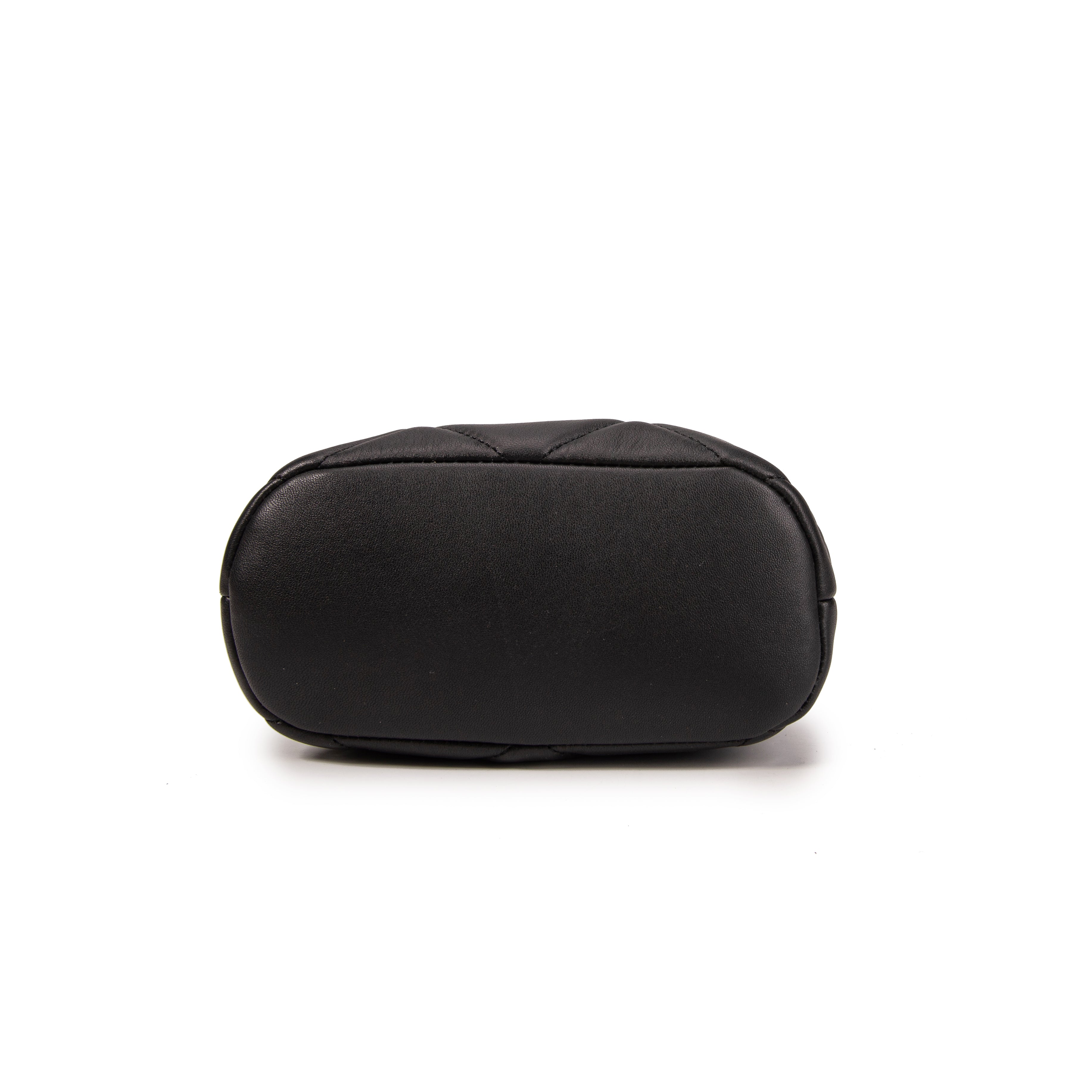 kate-lee-kacy-matelass-sac-seau-cuir-agneau-noir image 5