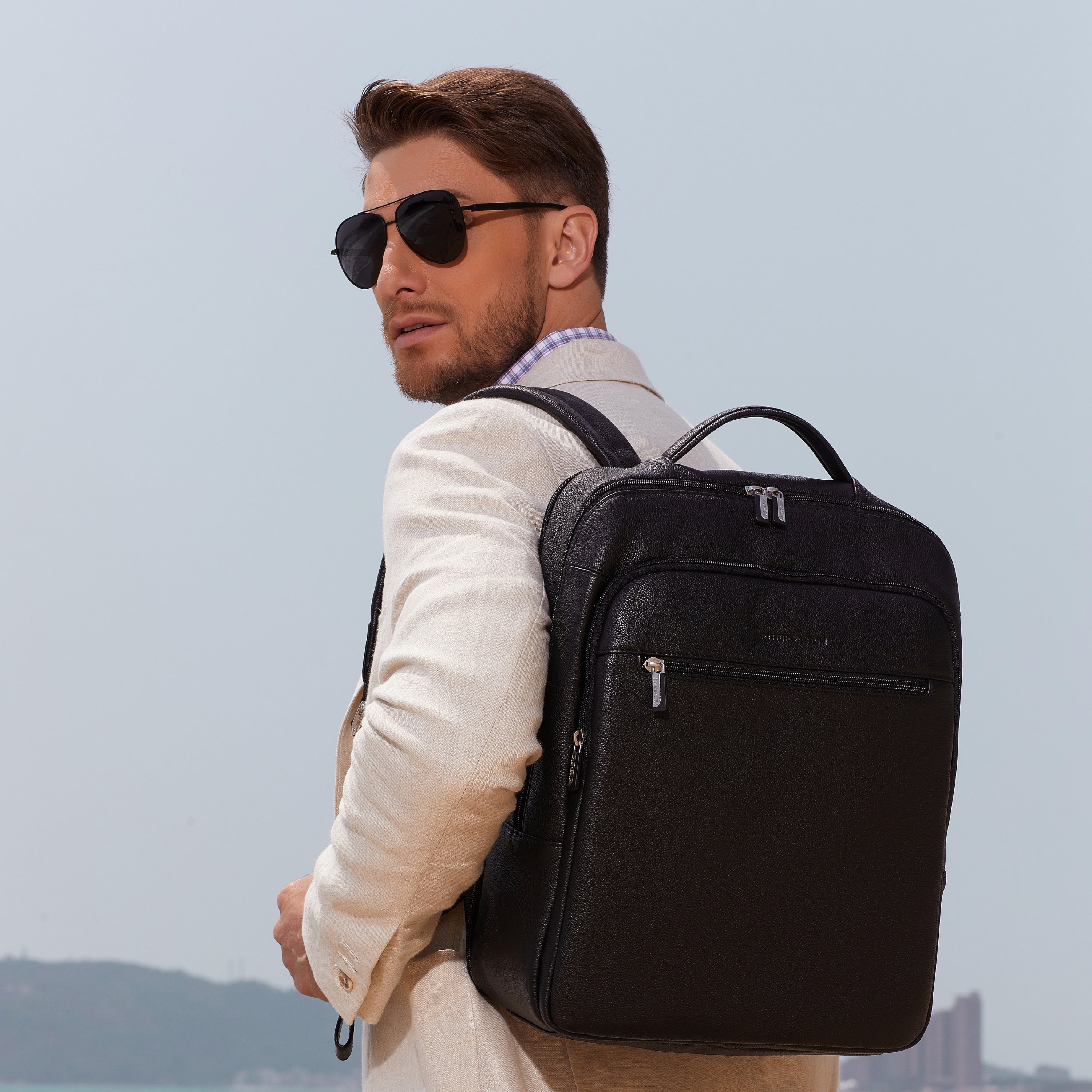 arthur-et-aston-dorian-sac-dos-cuir-noir-homme image 3
