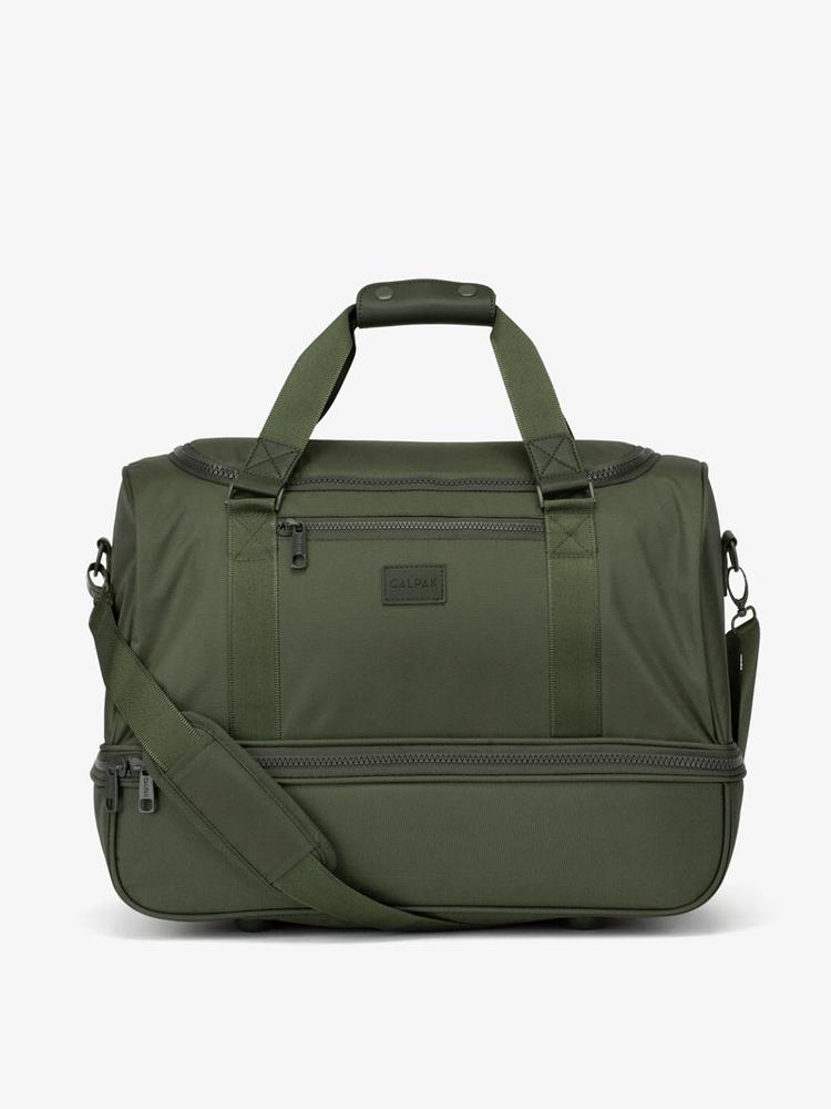 calpak-stevyn-duffel-sac-de-sport-navy-compartiment-chaussures image 1