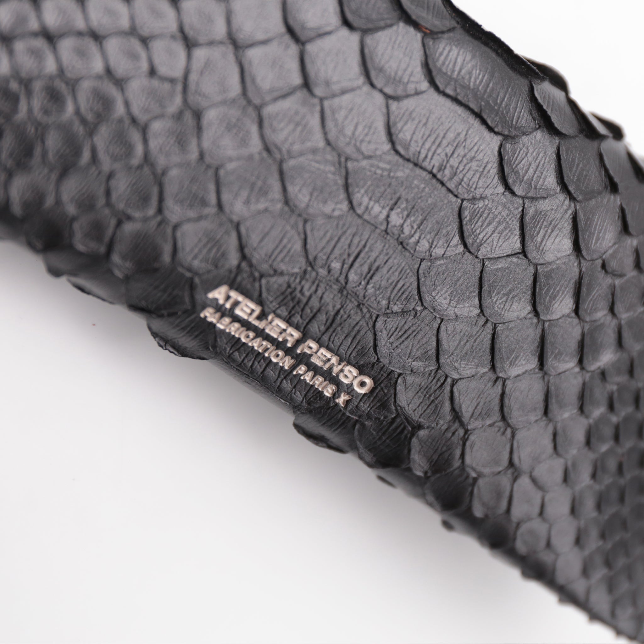 atelier-penso-tuis-lunettes-cuir-python-noir image 5