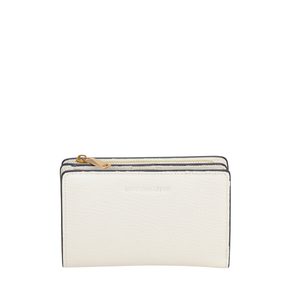 arthur-et-aston-nora-portefeuille-cuir-noir-femme image 3