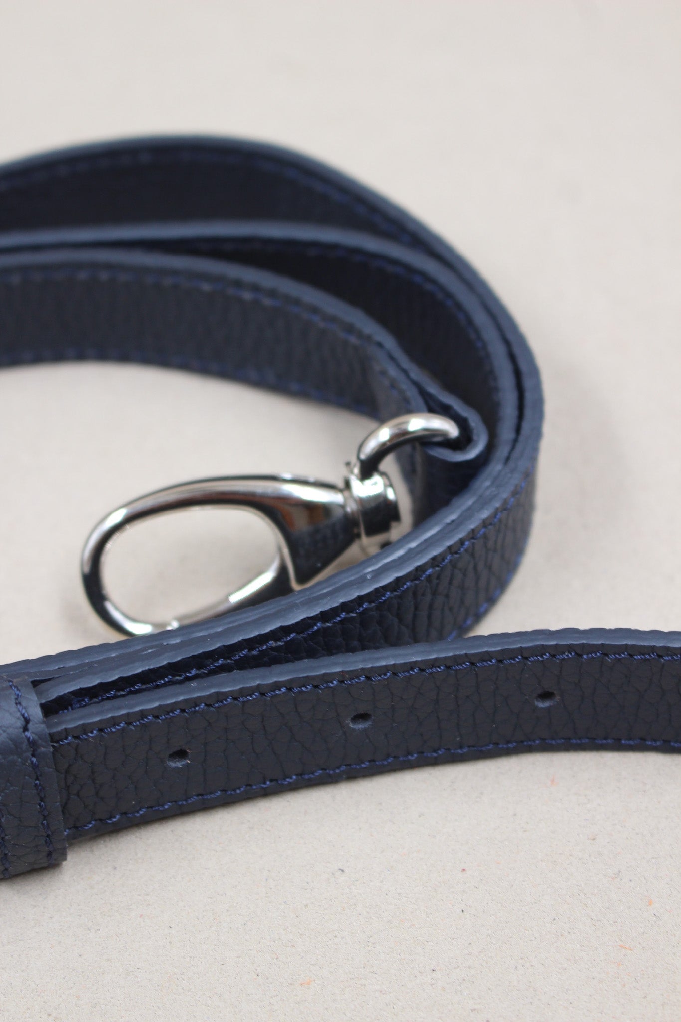 charles-et-charlus-bandouli-re-sangle-cuir-grain-noir-100cm image 5
